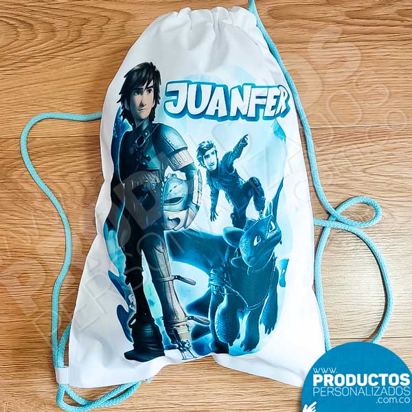 tula-como-entrenar-a-tu-dragon-Juanfer